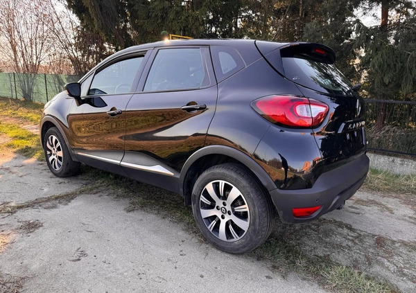 Renault Captur cena 46600 przebieg: 111111, rok produkcji 2017 z Pleszew małe 67